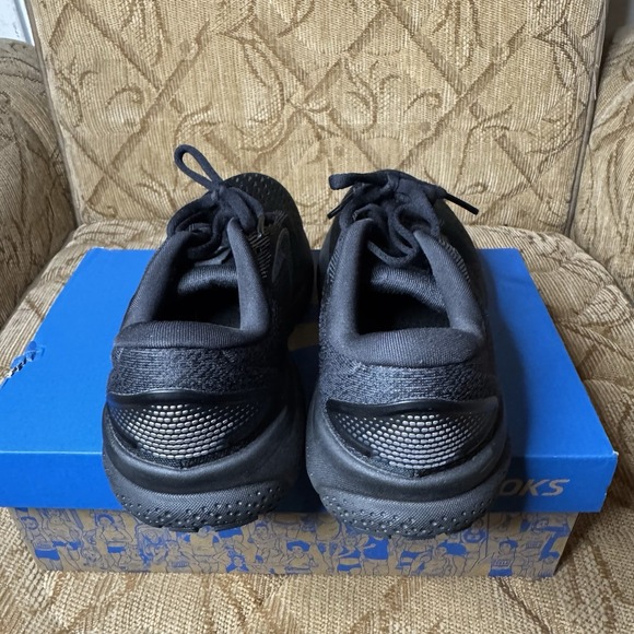 Brooks Women's Ghost 16 Neutral Running Shoe - Black/Black/Ebony Size 6B New - Picture 5 of 7